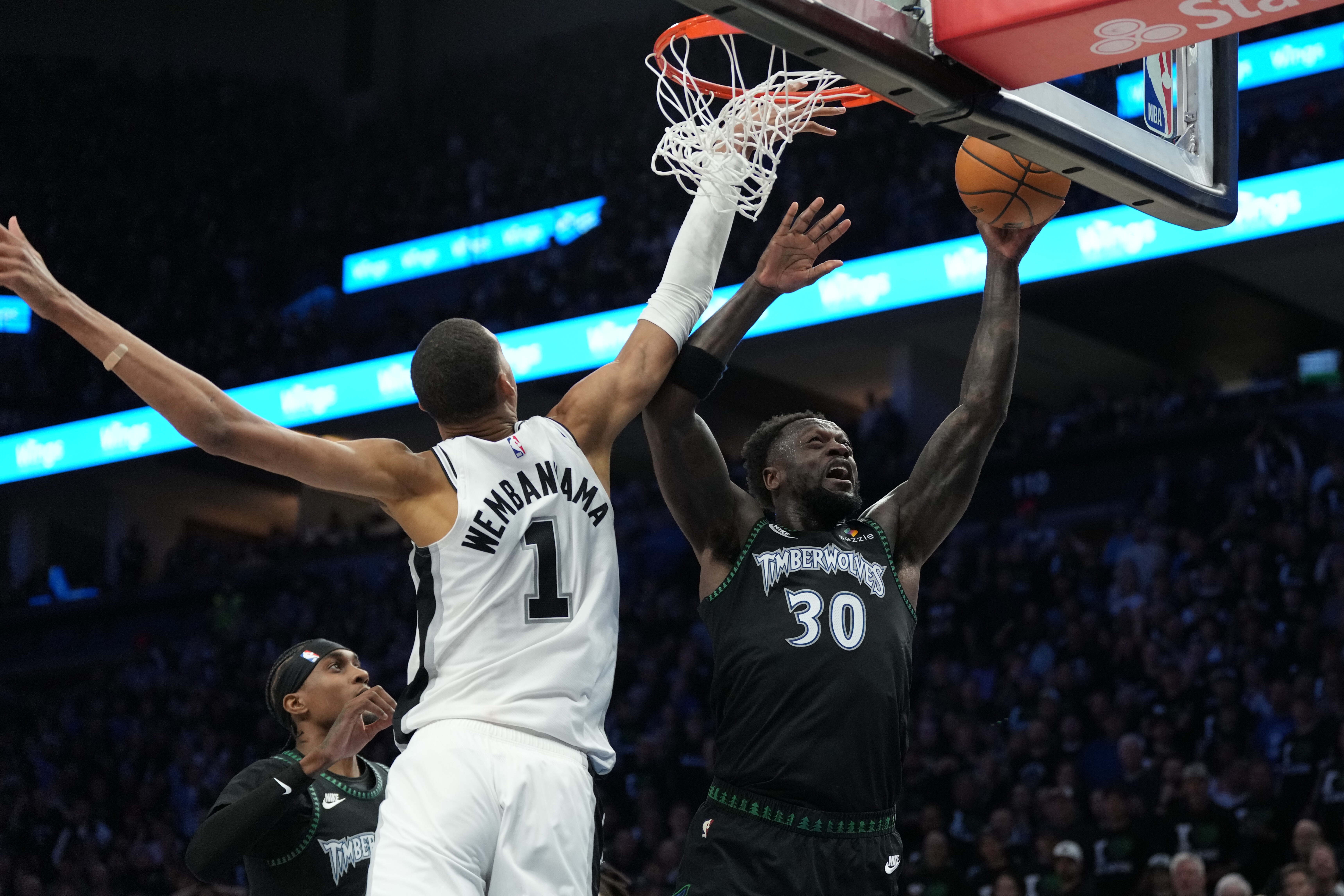 彩票开奖直播-NBA彩经：文班亚马依旧强势 马刺再胜森林狼夺赛点